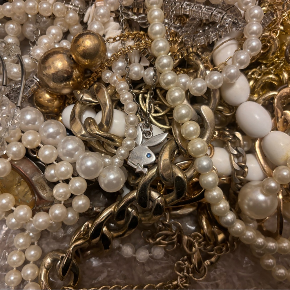 Miscellaneous Jewelry Bundle